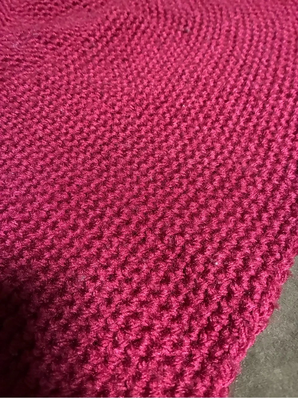 Handmade Heart-Shaped rug red